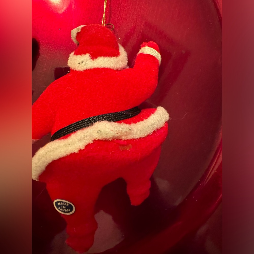 2 Vintage Santa ornaments made in Japan. - Picture 7 of 7